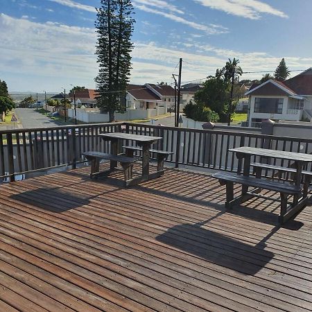 Sunnyridge Lodge Ист-Лондон Экстерьер фото