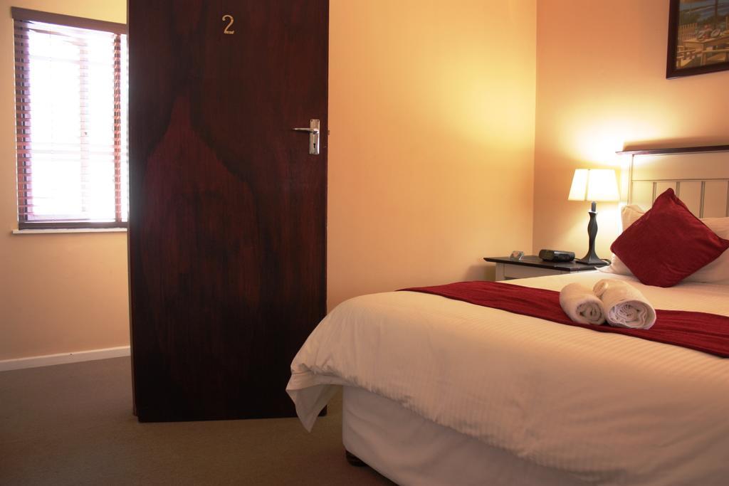 Sunnyridge Lodge Ист-Лондон Номер фото